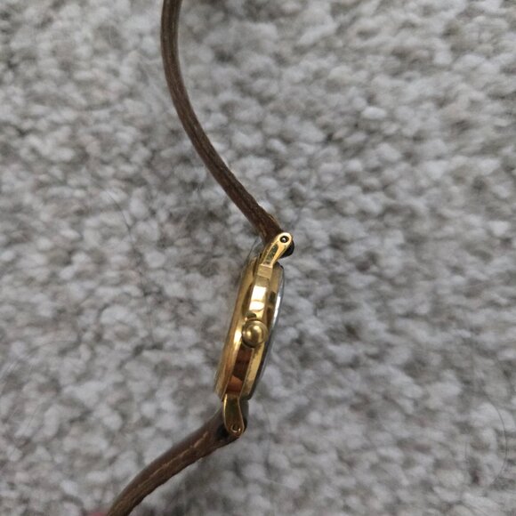 Women’s Seiko Watch | Classic & Elegant Needs Battery - Picture 3 of 4